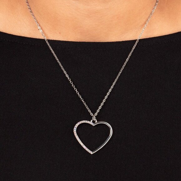 Paparazzi Jewelry - Love to Sparkle - Multi Oil Spill Necklace - Vintage - Picture 4 of 6